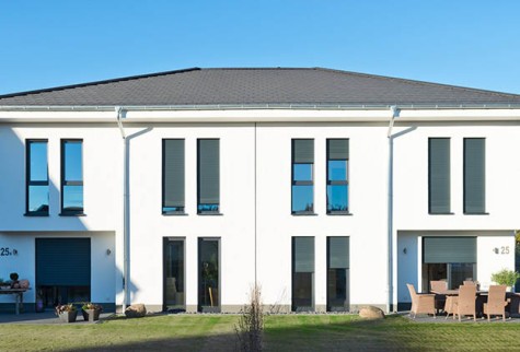 Einbruchschutz-Sicherheitsfenster-Wohnhaus frontal