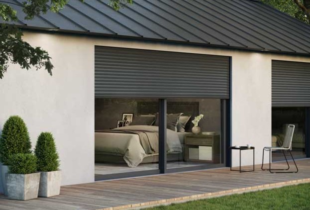 Schiebetueren-Schlafzimmer Aussenansicht mit Schiebetueren